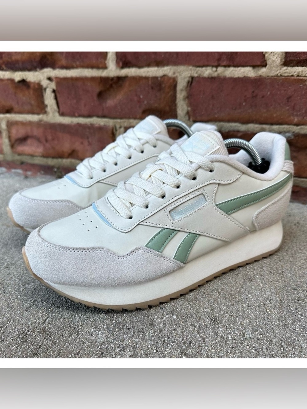 Reebok Retro Runner Sneakers in Mint Green and Cream (Glide Ripple ?)